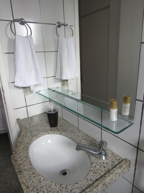 דירות פורטאלזה Residencial Em Meireles מראה חיצוני תמונה